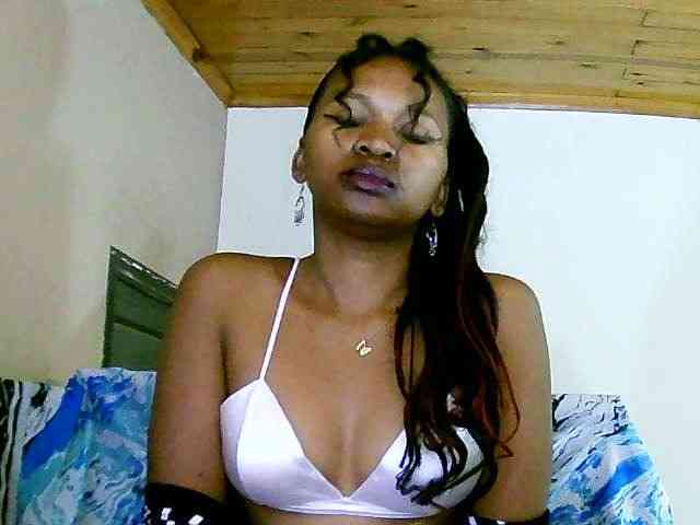 NadiaLoverwy webcam