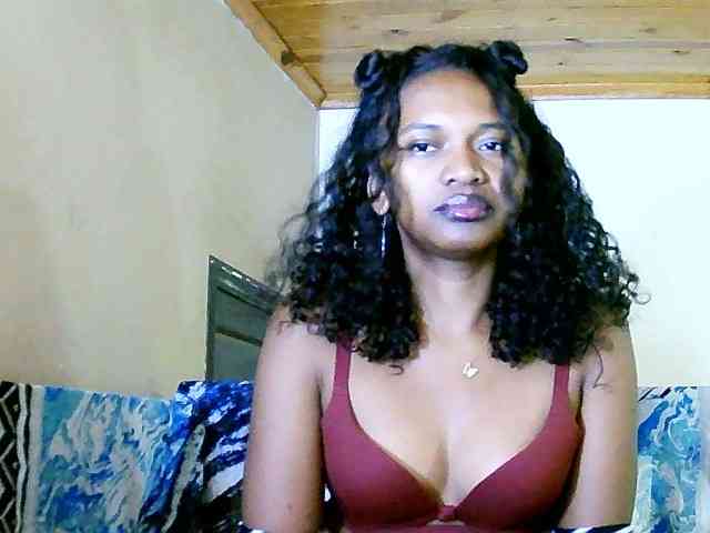 NadiaLoverwy webcam