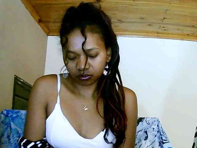 NadiaLoverwy webcam