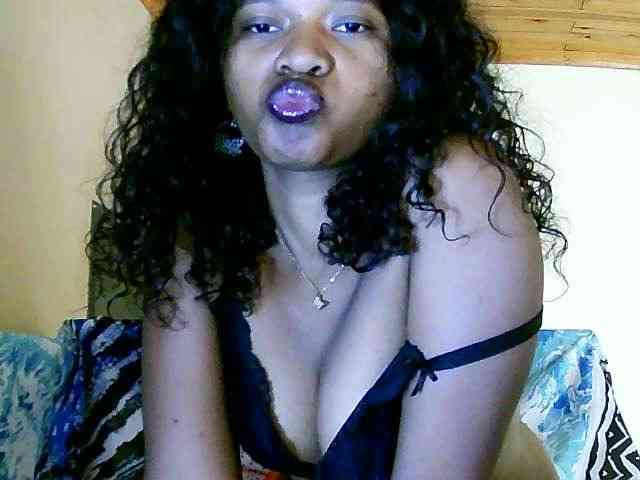 NadiaLoverwy webcam