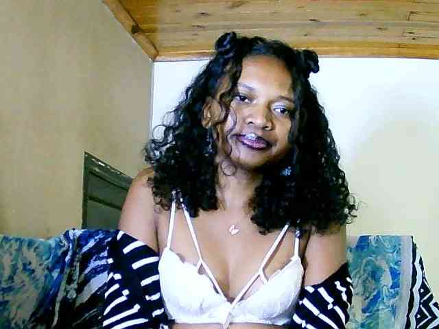 NadiaLoverwy webcam