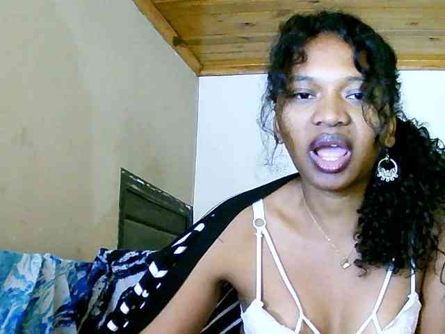 NadiaLoverwy webcam
