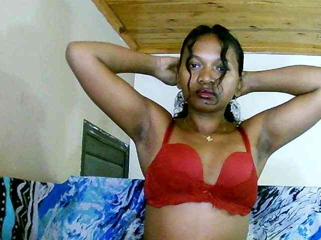 NadiaLoverwy webcam
