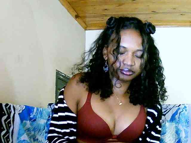 NadiaLoverwy webcam