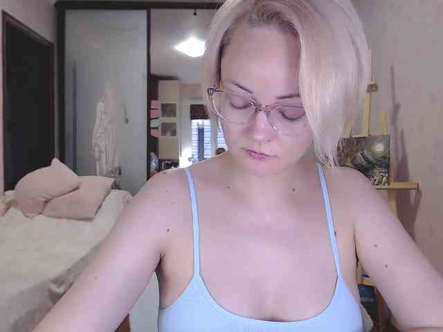 SophieCrush webcam
