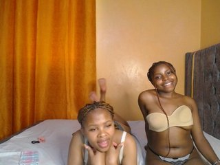 SexxyElsie Porn Show