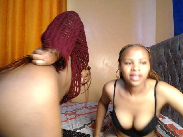  SexxyElsie chat room