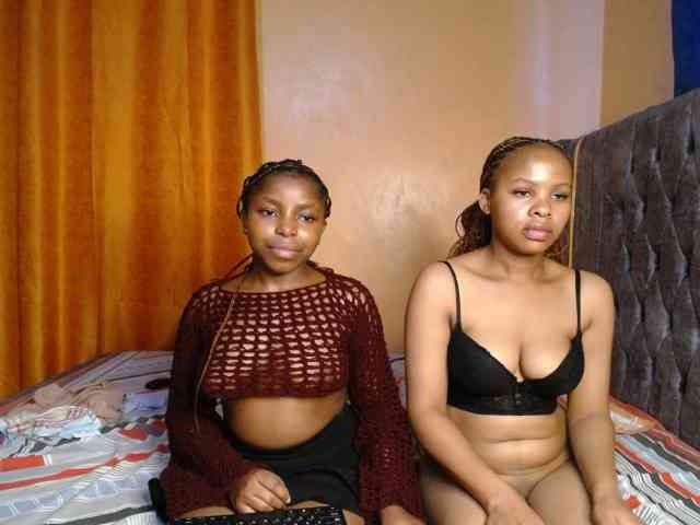 SexxyElsie webcam