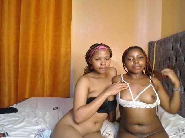 SexxyElsie webcam