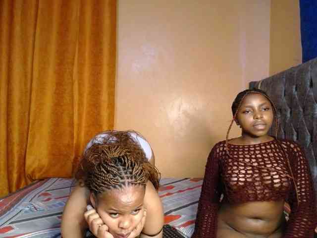 SexxyElsie webcam