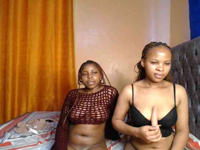 SexxyElsie webcam