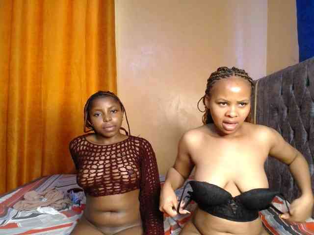 online nude chat room SexxyElsie
