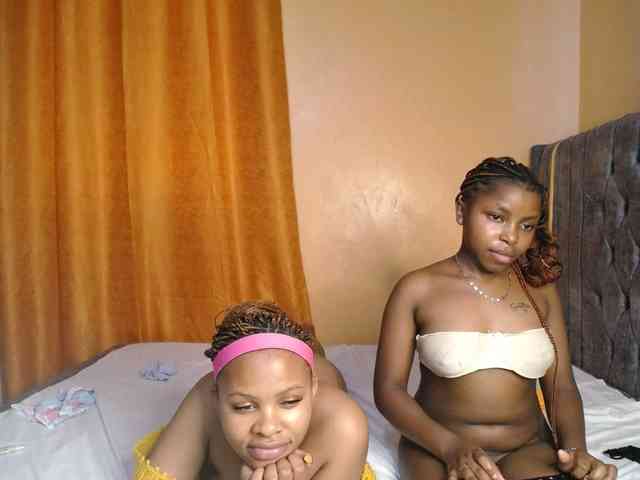 SexxyElsie webcam