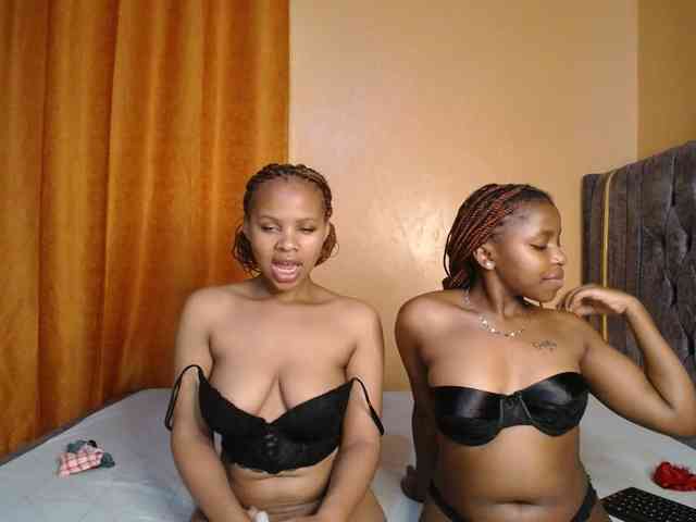 SexxyElsie webcam