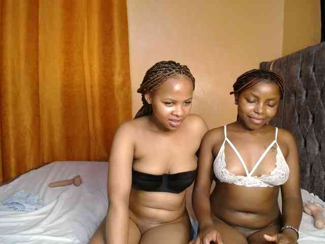 SexxyElsie webcam