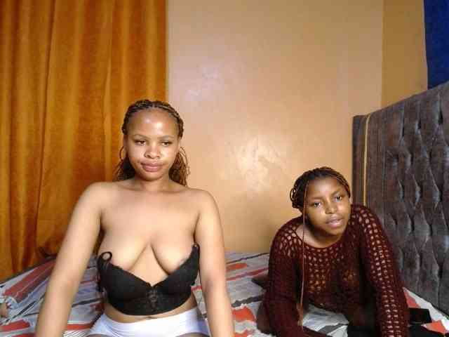 nude live sex cam SexxyElsie