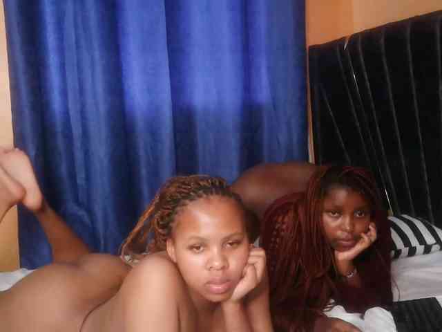 SexxyElsie webcam