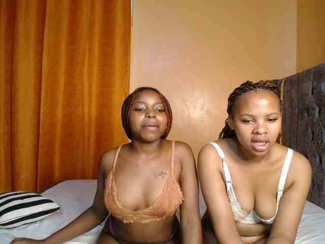 free chatroom SexxyElsie