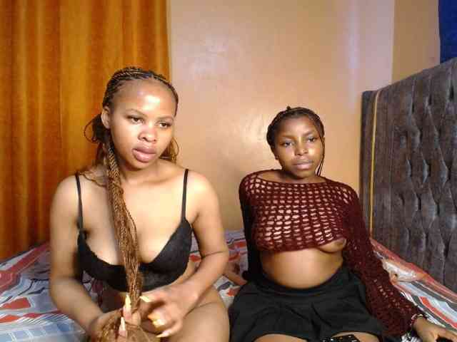 online nude chat room SexxyElsie