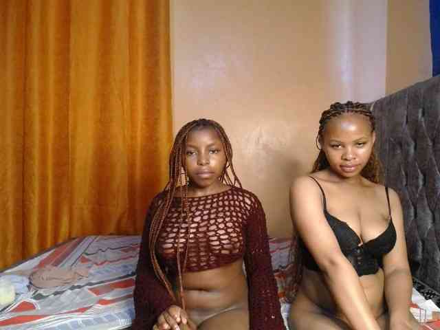 free nude chatroom SexxyElsie