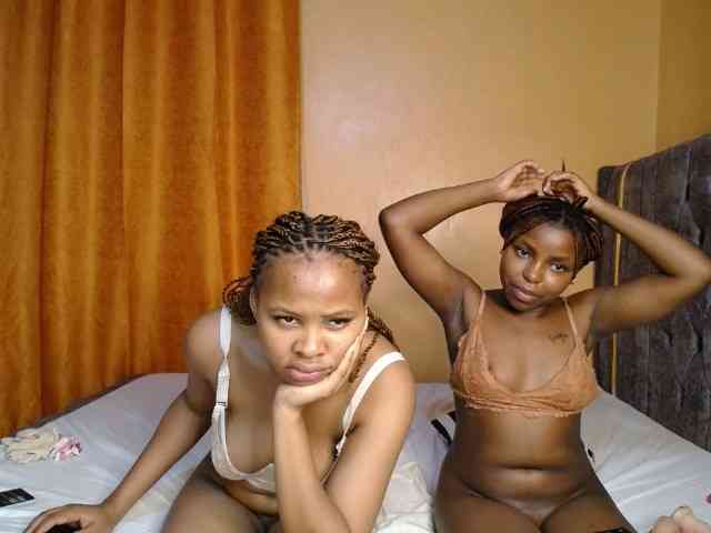 SexxyElsie webcam