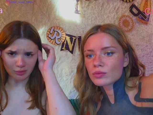 live video chat SpaceDogs