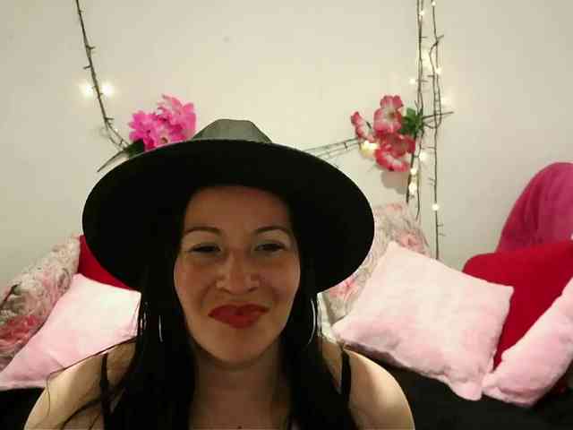 virginiahot-1 webcam
