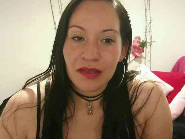 virginiahot-1 webcam