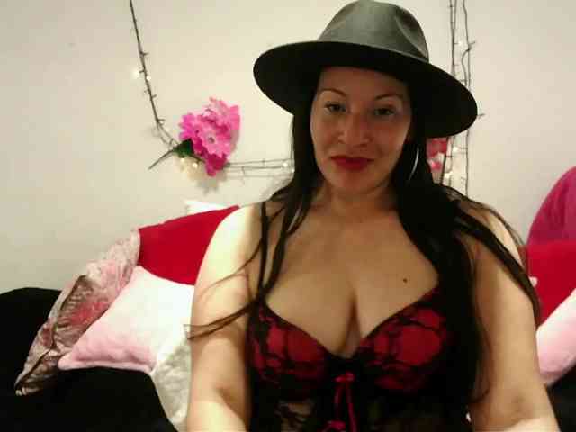 virginiahot-1 webcam