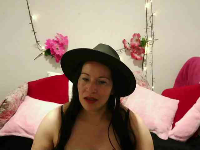 virginiahot-1 webcam