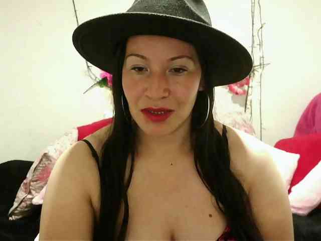 virginiahot-1 webcam