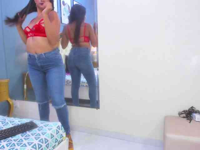 AidaGray webcam