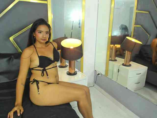 AidaGray webcam