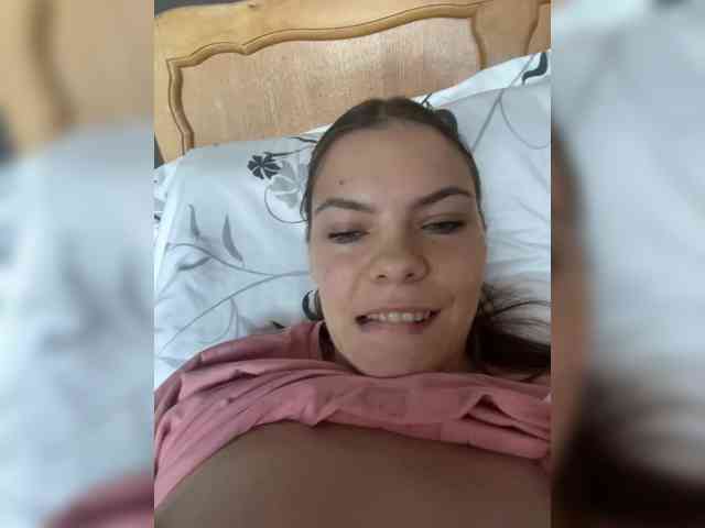 Evax Live Webcam on BongaCams
