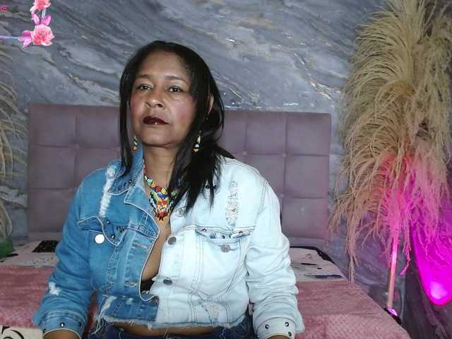 mya-blaze's BongaCams show and profile