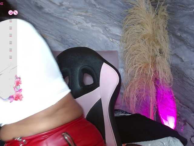 mya-blaze's BongaCams show and profile