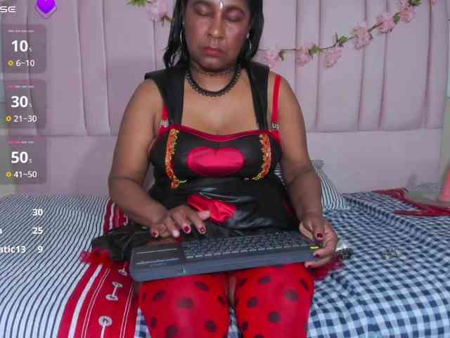 mya-blaze webcam