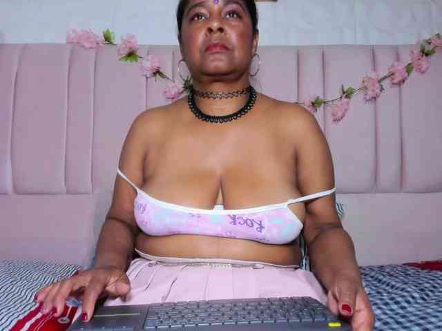 mya-blaze webcam