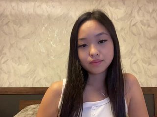 LittleSoMing Porn Show