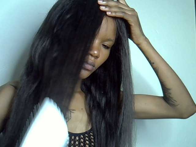 Sexyroses's BongaCams show and profile