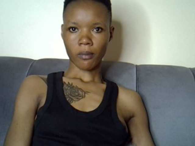 Sexyroses's BongaCams show and profile