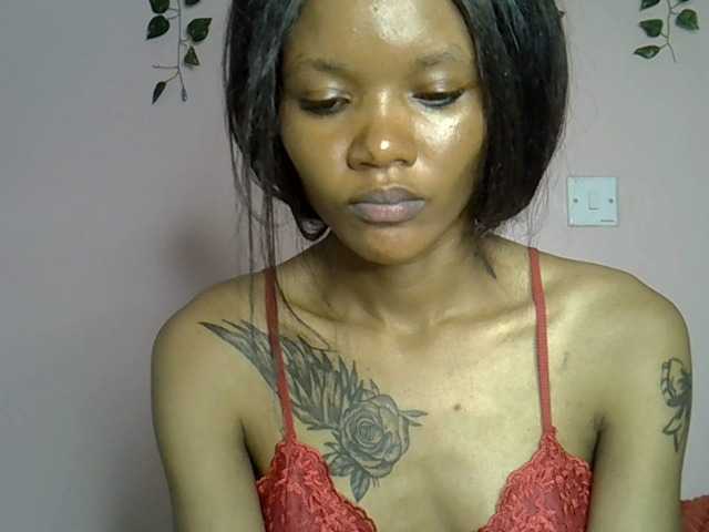 Sexyroses live cam profile