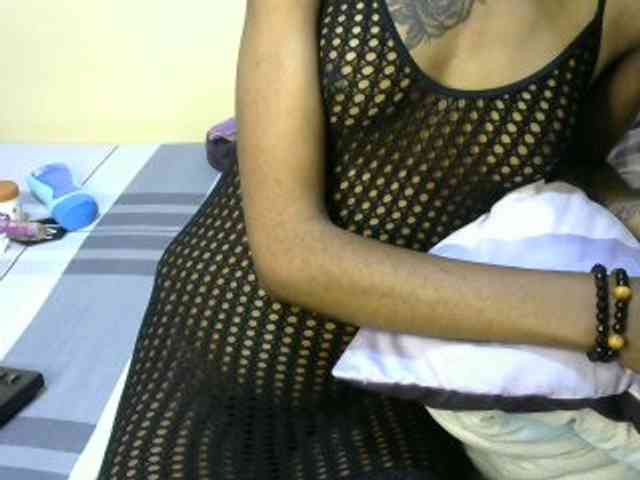 Sexyroses webcam