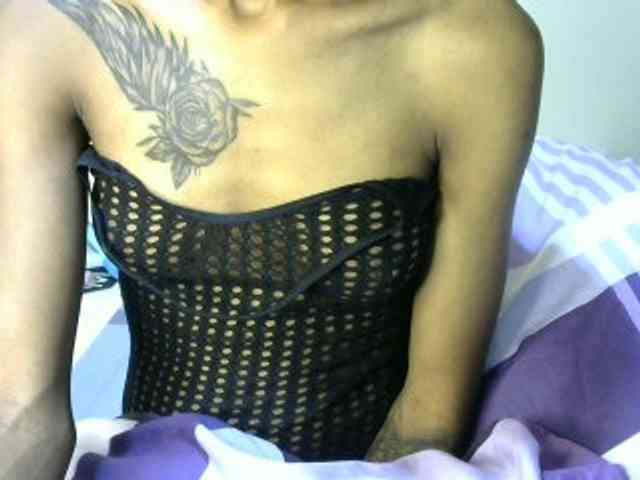 Sexyroses webcam