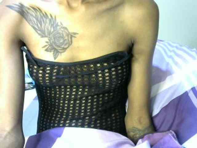 Sexyroses webcam