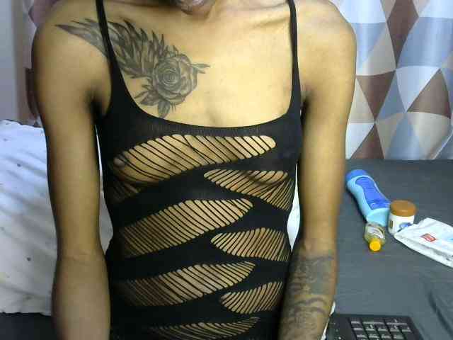 Sexyroses webcam