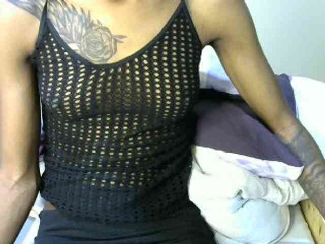 Sexyroses webcam