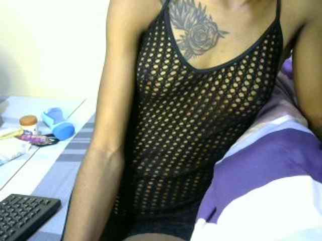 Sexyroses webcam