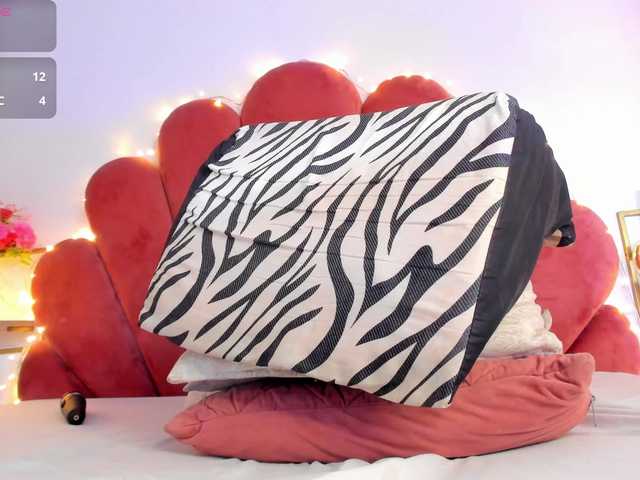 Venuswilds's BongaCams show and profile