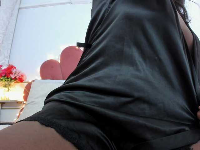 Venuswilds's BongaCams show and profile